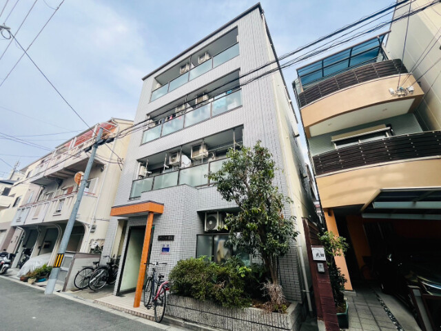11743551/外観1