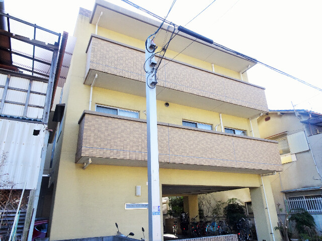 11761354/外観1