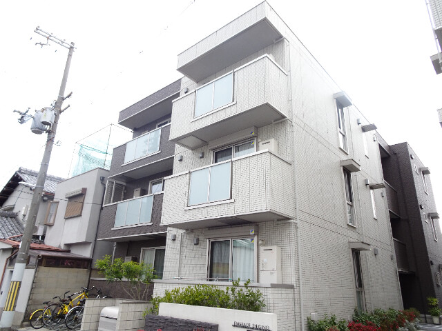 11765987/外観1