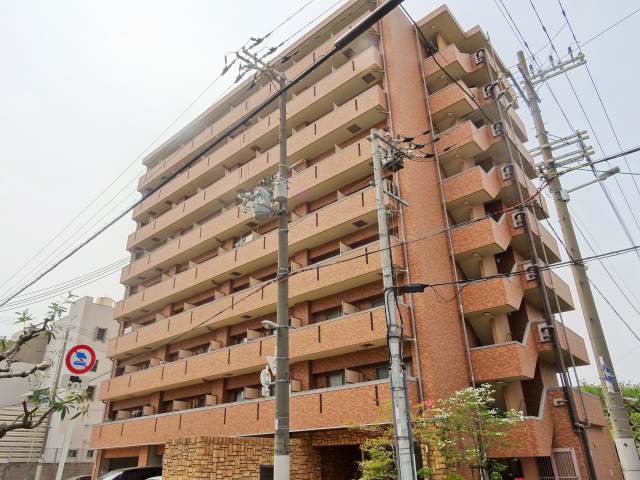 11766012/外観1