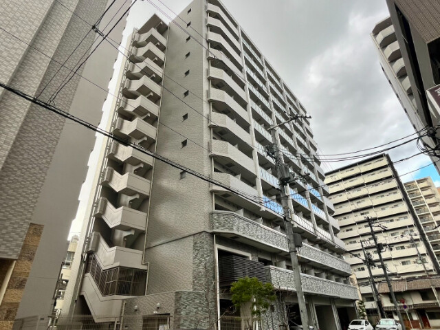 12131093/外観1