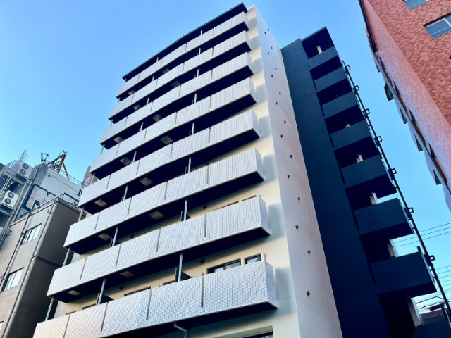 12131173/外観1