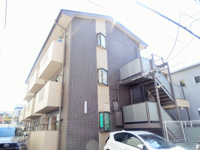 12576792/外観1