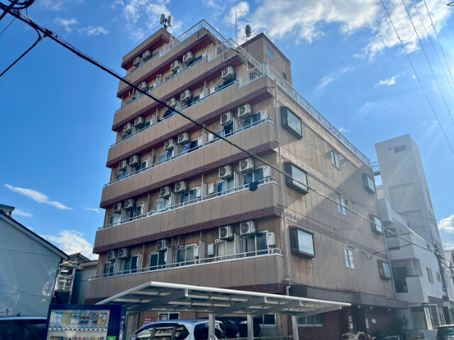 12584131/外観1
