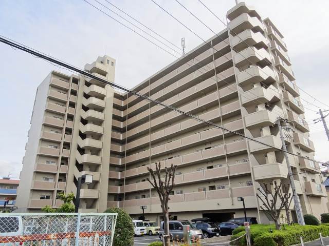 											デイブレイク城東
										外観