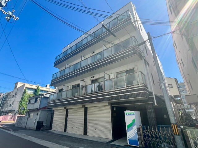 											パーラム関目
										外観